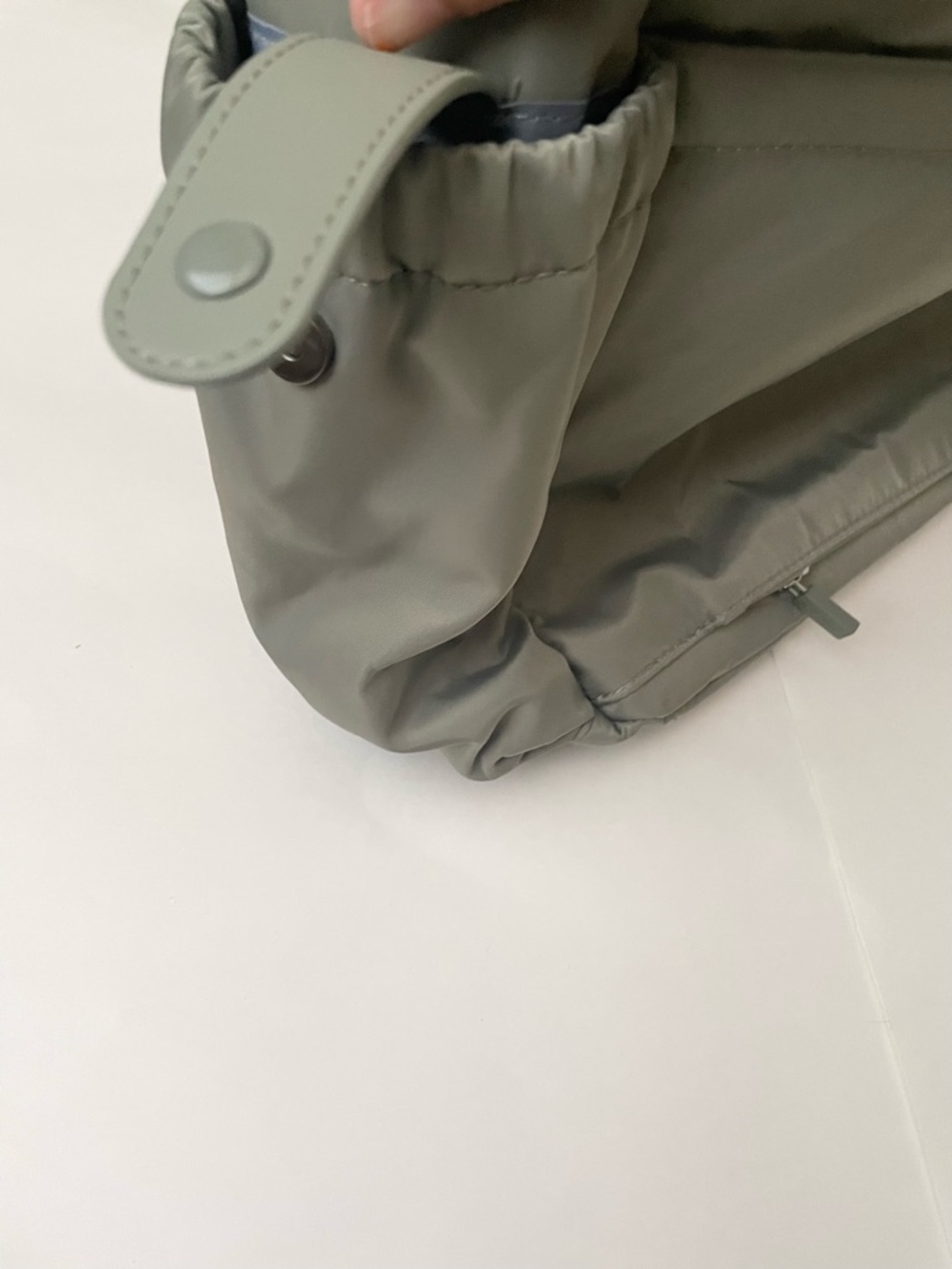 IHKWIP multi pocket bag - Picture 9 of 11